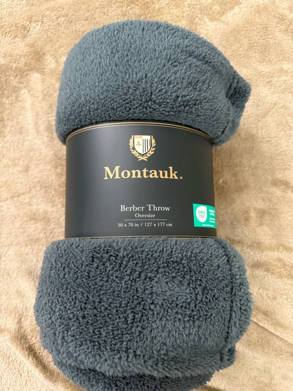 Light Blue Montauk Plush Oversized Throw, 100% Polyester 50” X 70”